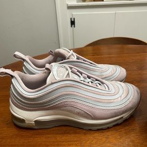 Nike Air Max 97’s pink